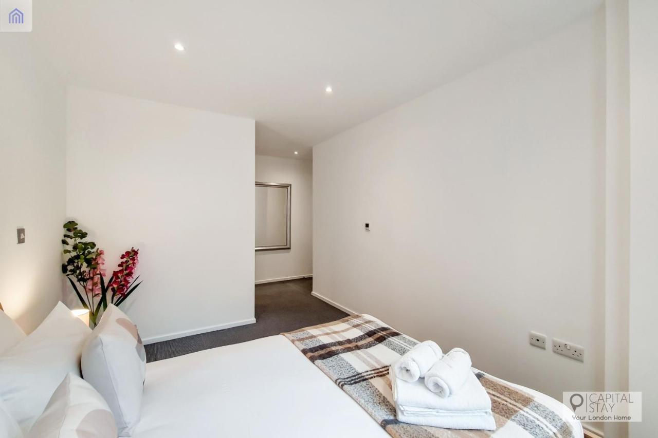 Fully Serviced Two Bed Apartment By Excel & O2 런던 외부 사진